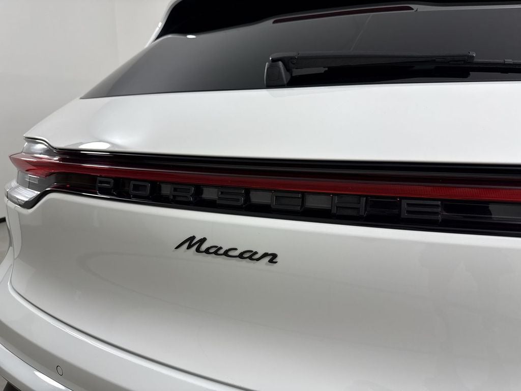 2024 Porsche Macan AWD