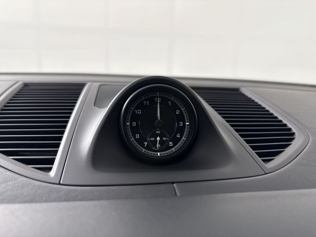 2024 Porsche Macan AWD