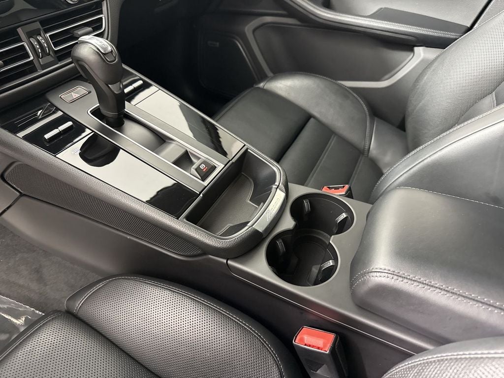 2024 Porsche Macan AWD