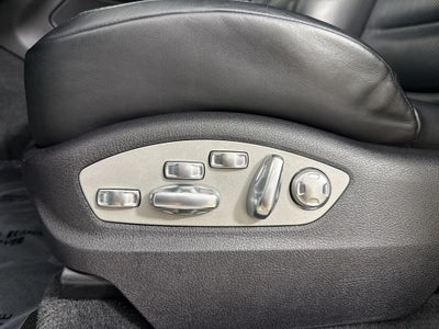 2024 Porsche Macan AWD