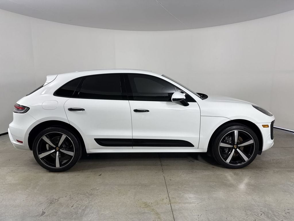 2024 Porsche Macan AWD