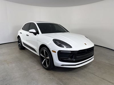 2024 Porsche Macan AWD