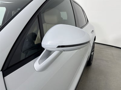 2025 Porsche Macan AWD