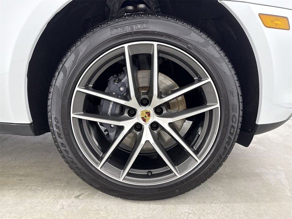 2025 Porsche Macan AWD