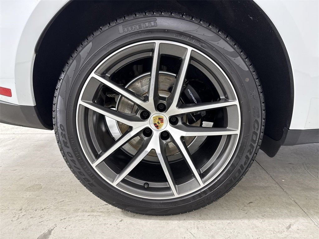 2025 Porsche Macan AWD