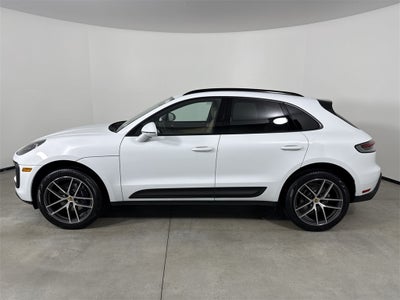 2025 Porsche Macan AWD