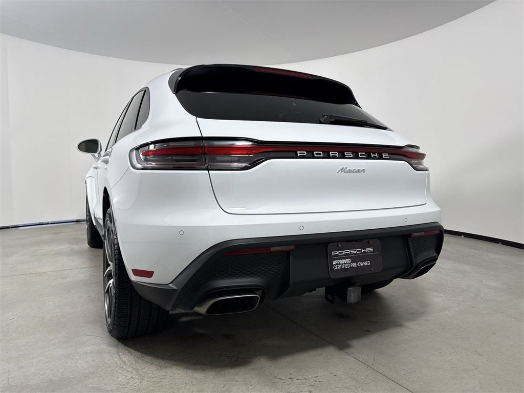 2025 Porsche Macan AWD