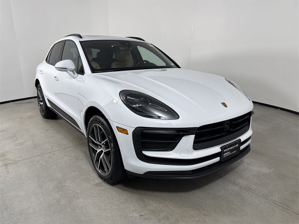 2025 Porsche Macan AWD