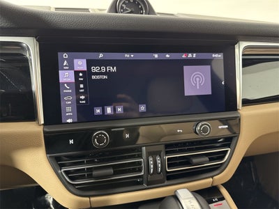 2025 Porsche Macan AWD