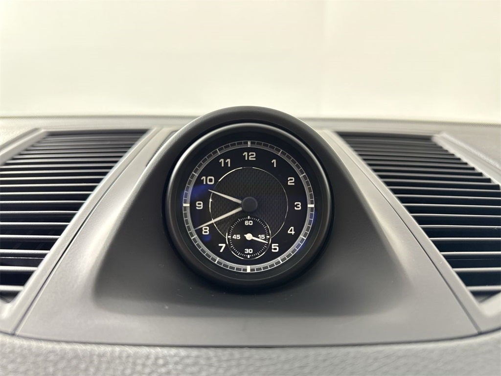 2025 Porsche Macan AWD