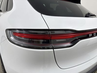 2025 Porsche Macan AWD