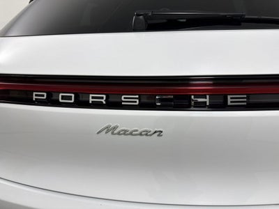 2025 Porsche Macan AWD