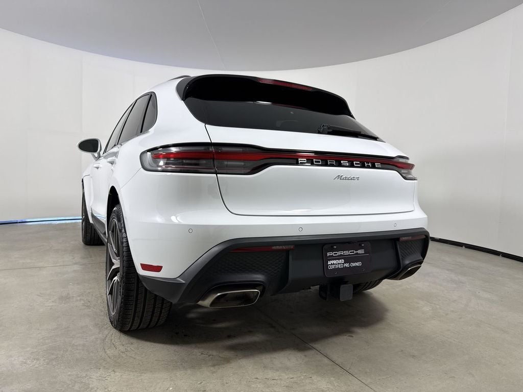 2025 Porsche Macan AWD