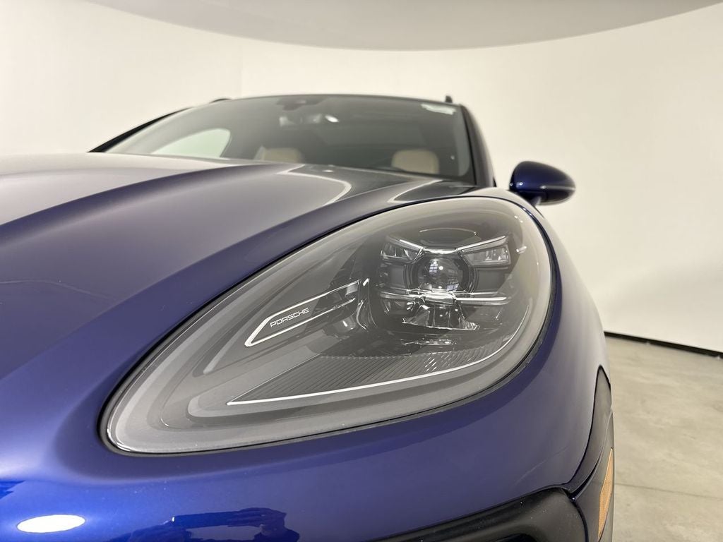 2025 Porsche Macan Macan