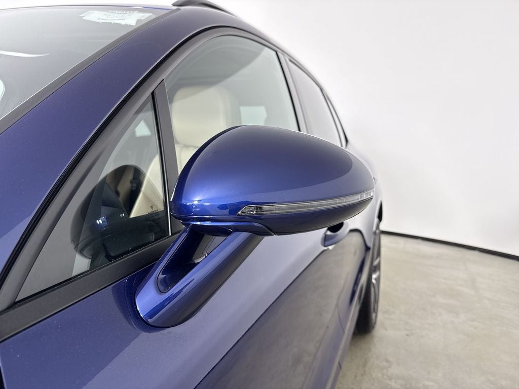 2025 Porsche Macan Macan