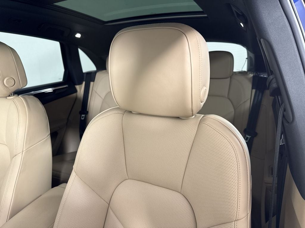 2025 Porsche Macan Macan