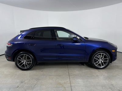 2025 Porsche Macan Macan