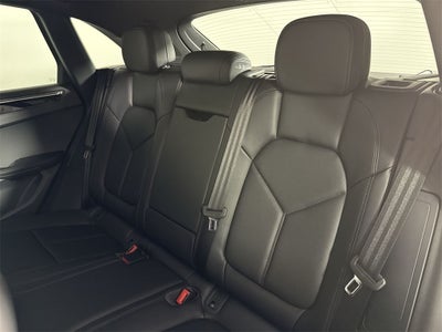 2025 Porsche Macan T