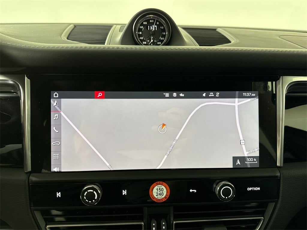 2025 Porsche Macan T