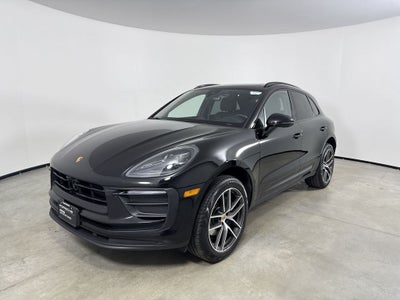 2026 Porsche Macan AWD