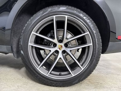 2026 Porsche Macan AWD