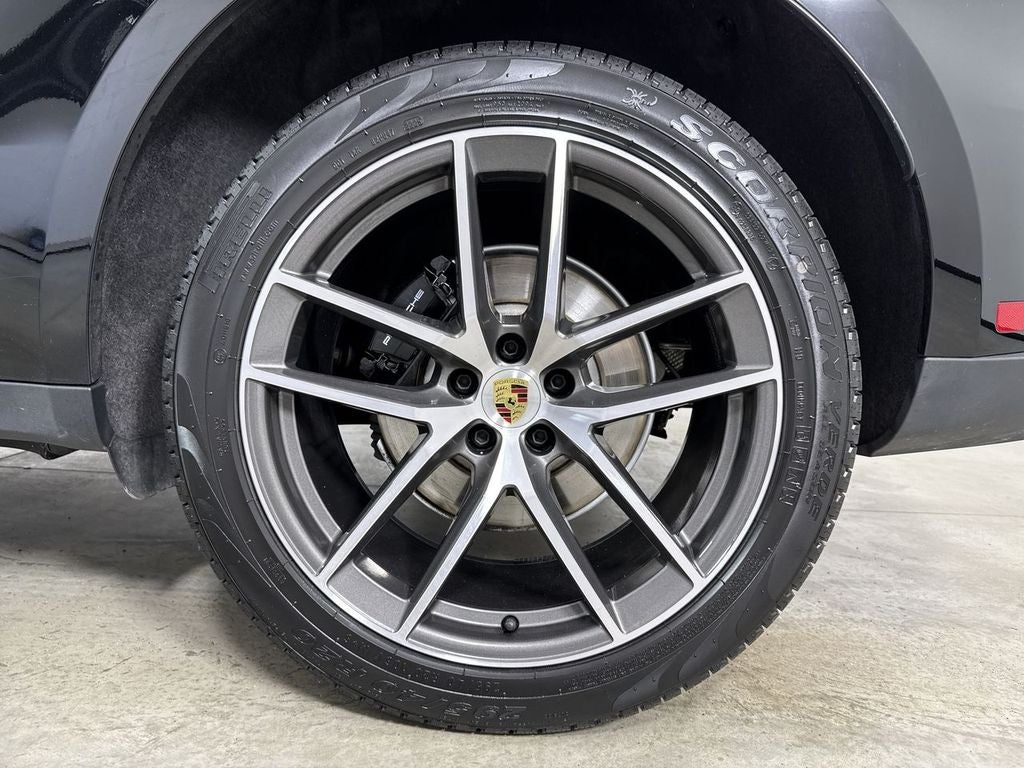 2026 Porsche Macan AWD