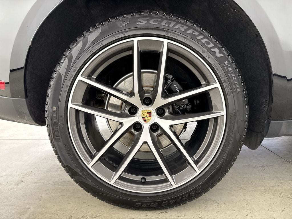 2026 Porsche Macan AWD