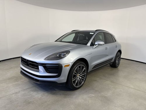 2026 Porsche Macan AWD