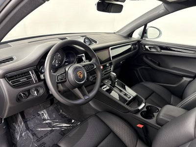2026 Porsche Macan AWD