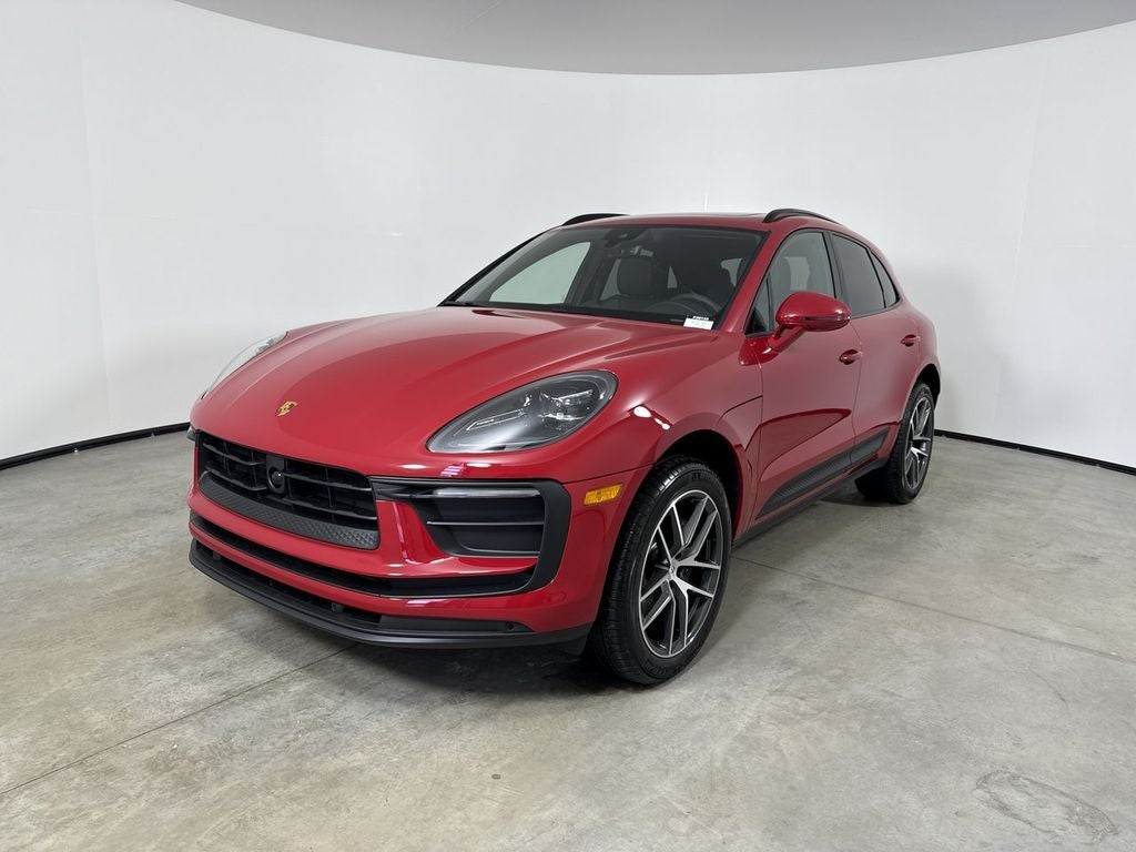 2026 Porsche Macan AWD