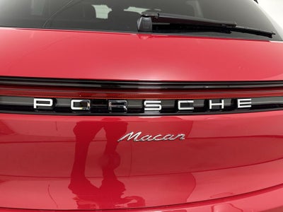 2026 Porsche Macan AWD