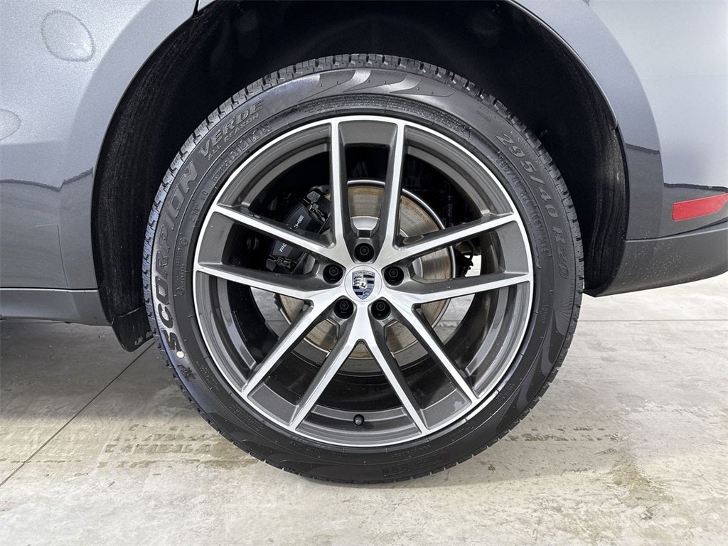 2026 Porsche Macan AWD