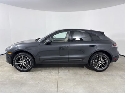 2026 Porsche Macan AWD