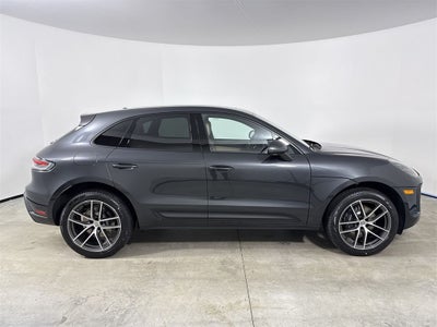 2026 Porsche Macan AWD