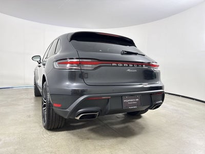 2026 Porsche Macan Macan