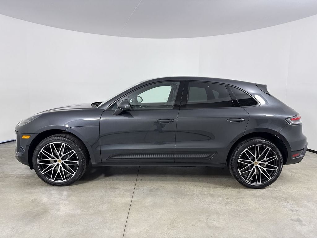 2026 Porsche Macan Macan