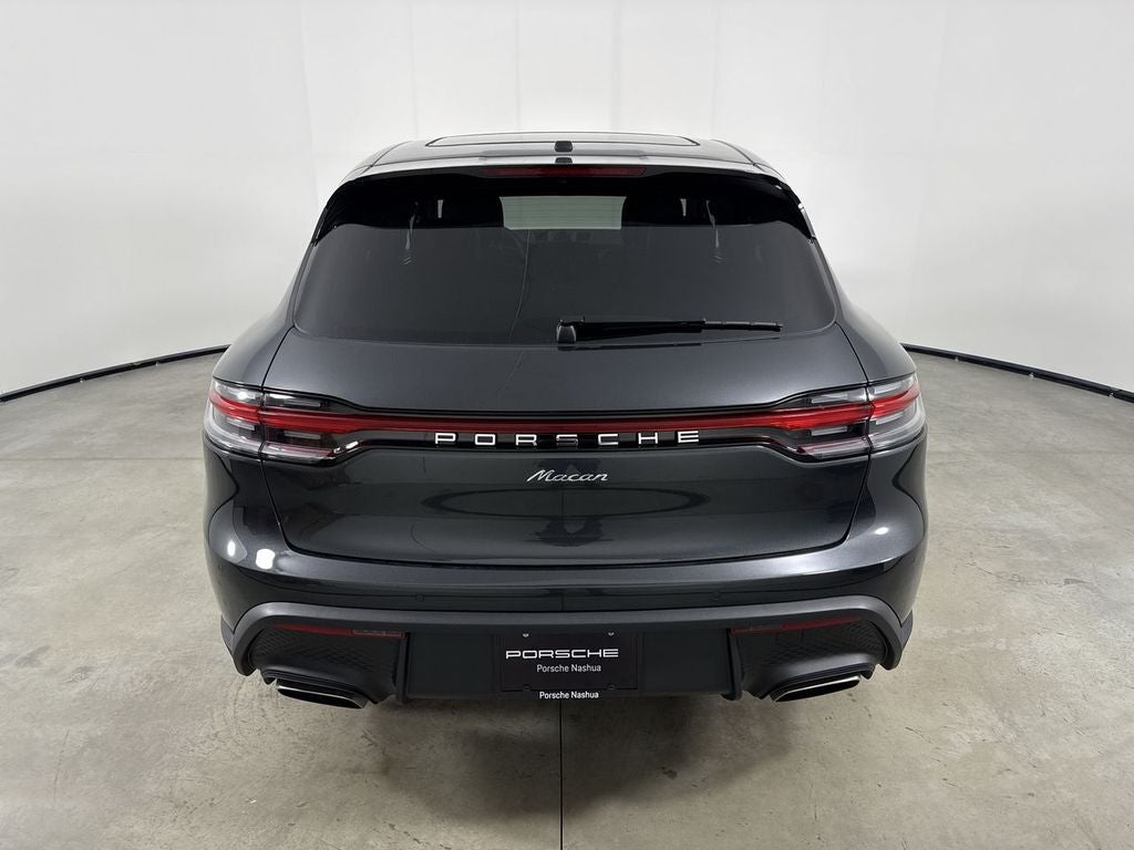 2026 Porsche Macan Macan