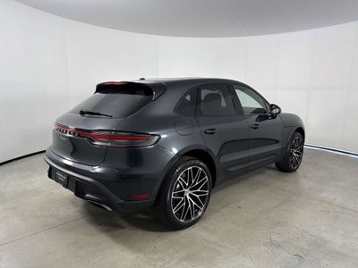 2026 Porsche Macan Macan