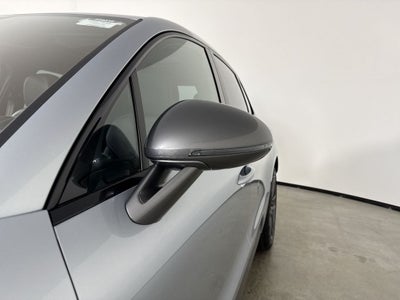 2026 Porsche Macan Macan T