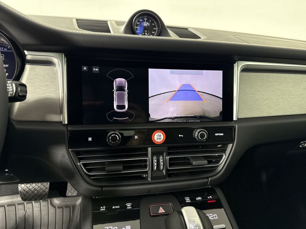 2026 Porsche Macan Macan T