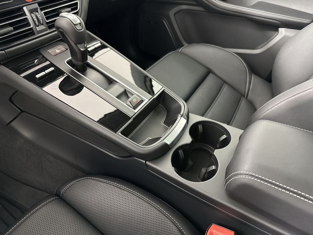 2026 Porsche Macan Macan T