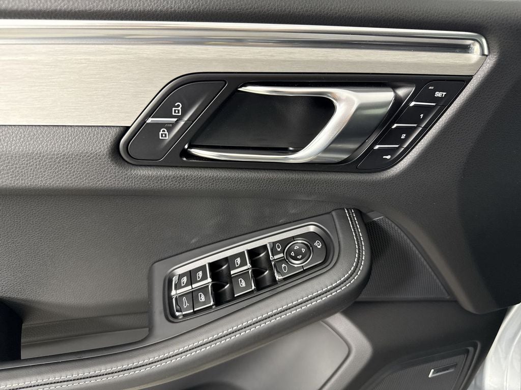 2026 Porsche Macan Macan T