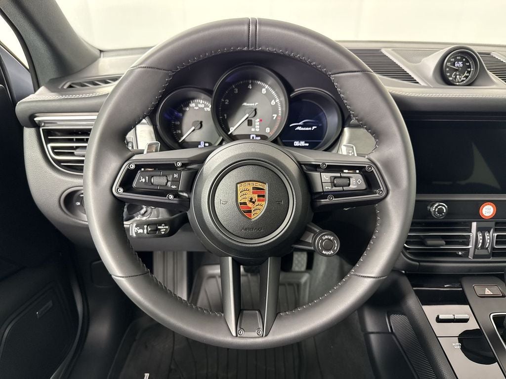 2026 Porsche Macan Macan T