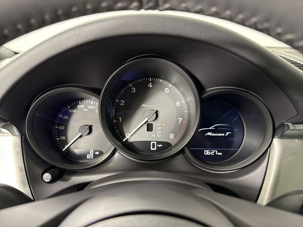 2026 Porsche Macan Macan T
