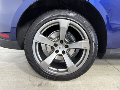 2023 Porsche Macan T