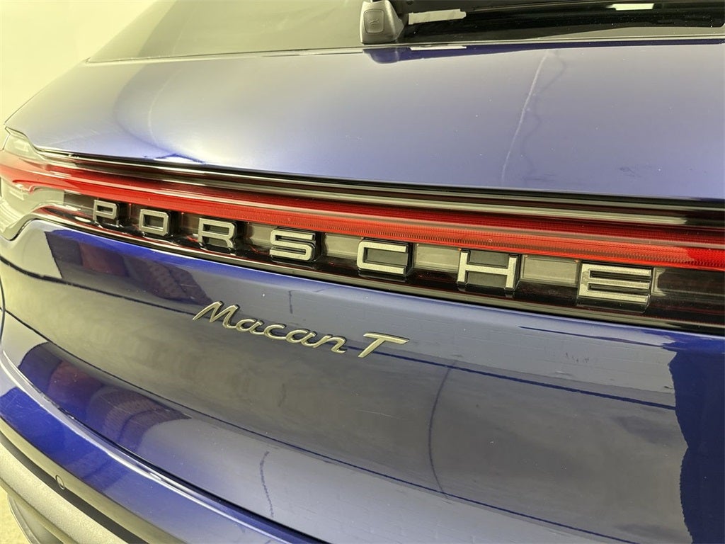 2023 Porsche Macan T