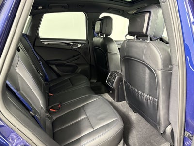 2023 Porsche Macan T