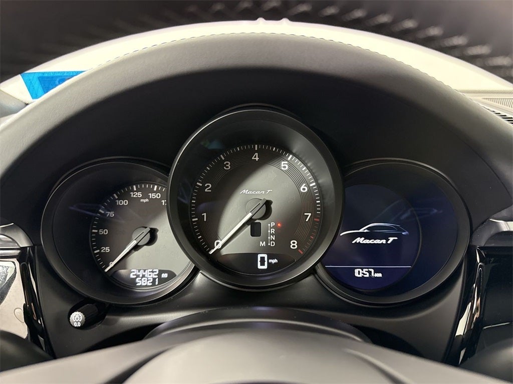 2023 Porsche Macan T