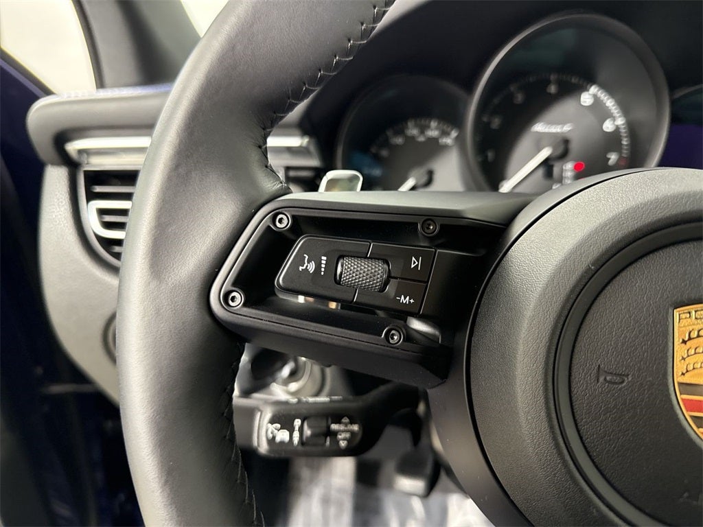 2023 Porsche Macan T