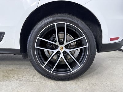 2023 Porsche Macan T